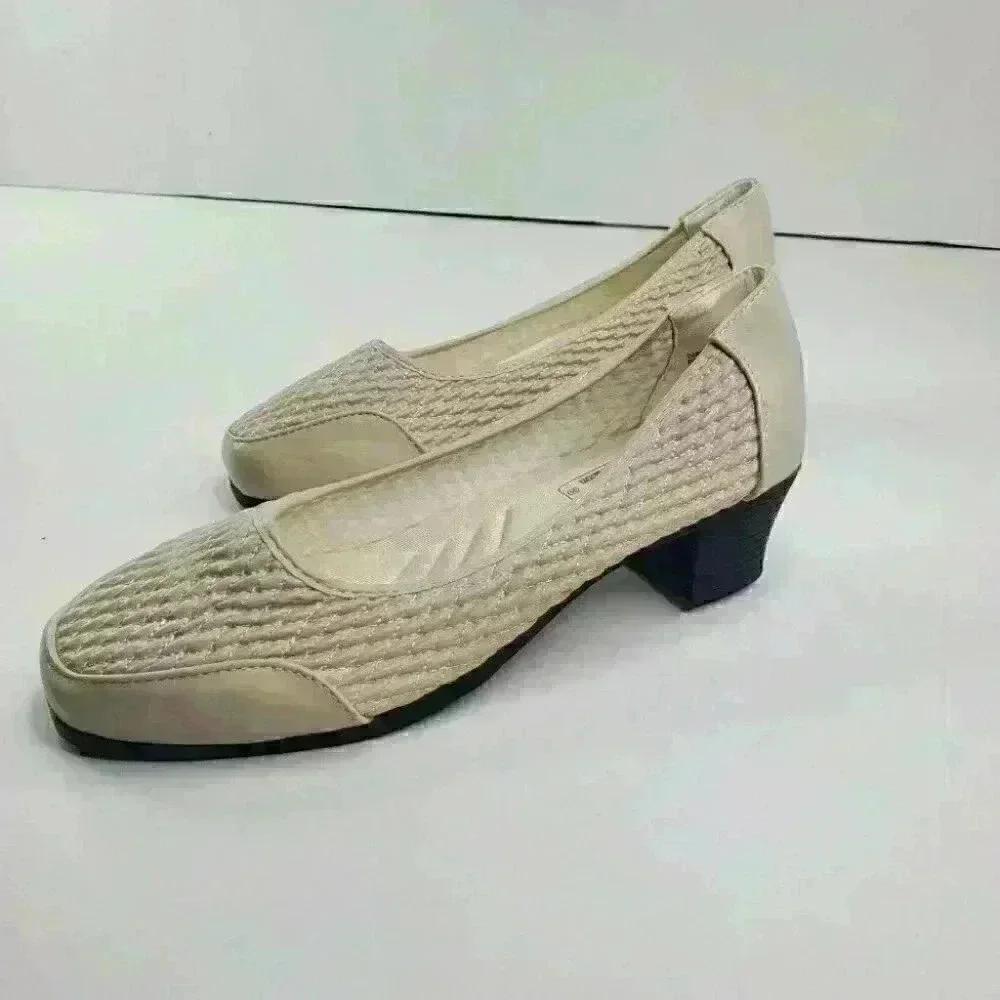 Stretch'n Form by Beacon Beige Women Comfort Shoes Size 8.5/9/10 New